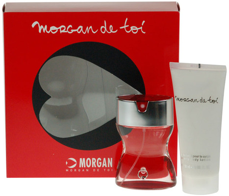 Morgan de Toi ajándékszett nőknek